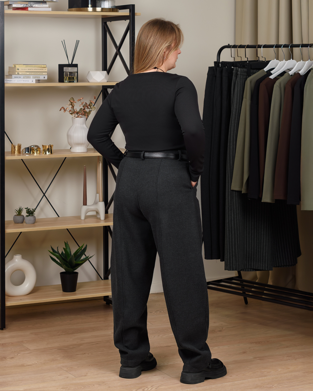 Брюки жіночі кашемір темно-сірого кольору (арт. 2852500601)
