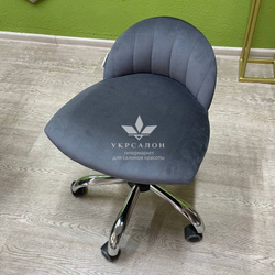 Педикюрне крісло Tertio зі стільчиком для педикюру Rior