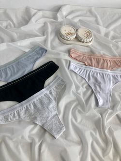 Стрінги з блискучою вставкою