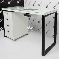 Манікюрний стіл Alaska