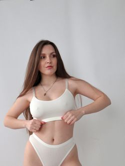 Комплект з топом в рубчик