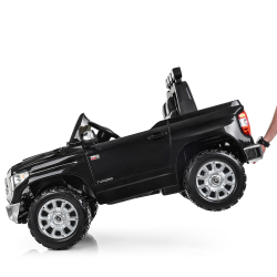 Детский двухместный электромобиль джип внедорожник Toyota Tundra Bambi JJ2266AEBLR