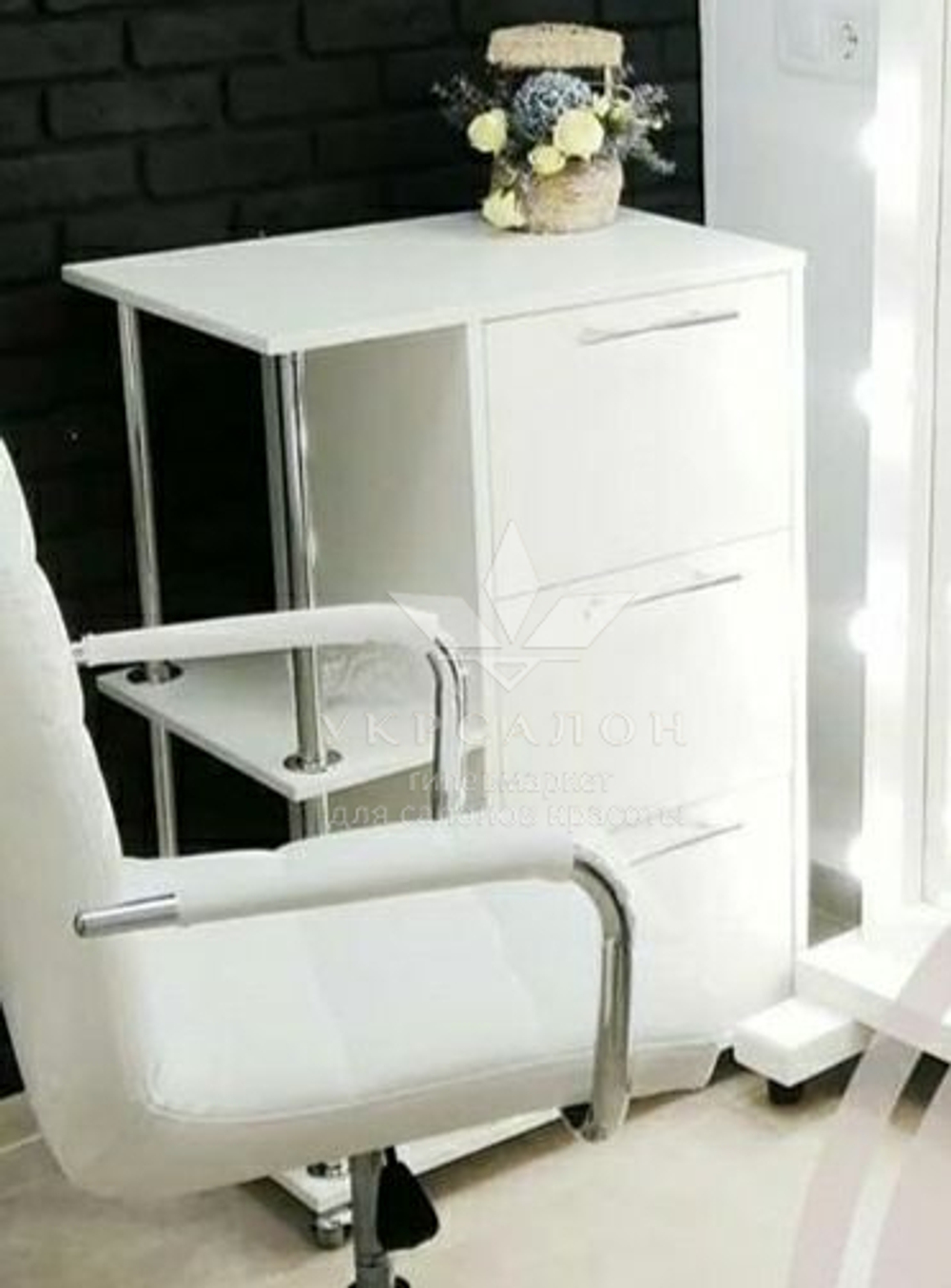 Педикюрно-косметологічна візок Ultra