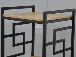 Столик для клиентов 297