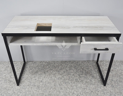 Манікюрний стіл 301