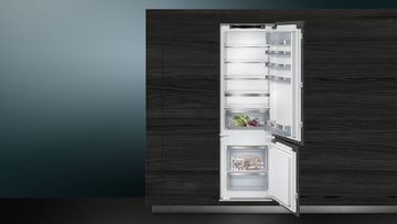 Вбудований холодильник SIEMENS iQ500 KI87SAFE0N
