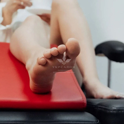 Підставка клин для педикюру