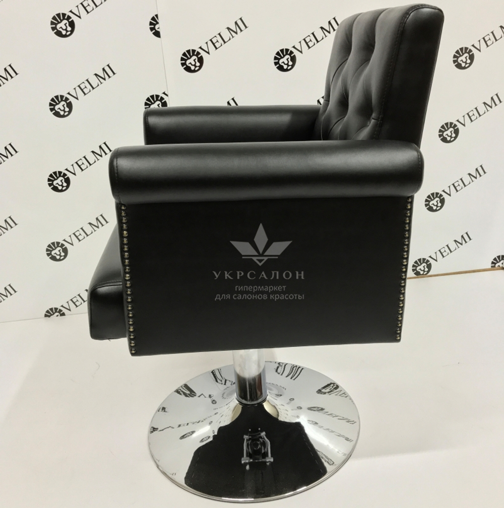 Перукарське крісло Menson