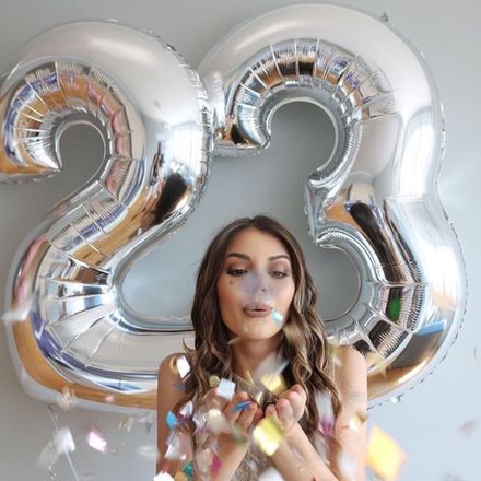 Шарики цифры +хлопушка в подарок