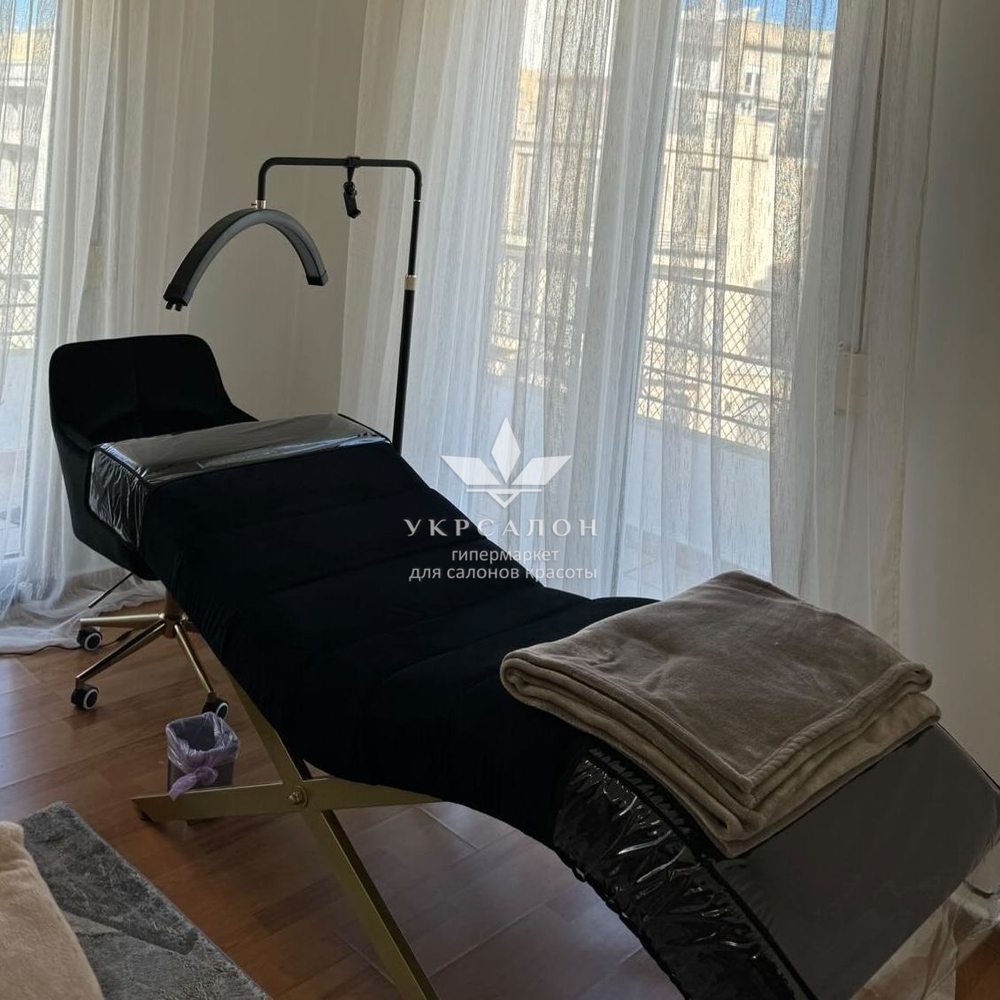 Анатомическая кушетка Mark 555-07 с подголовником и поперечной прошивкой для лашмейкеров и бровистов