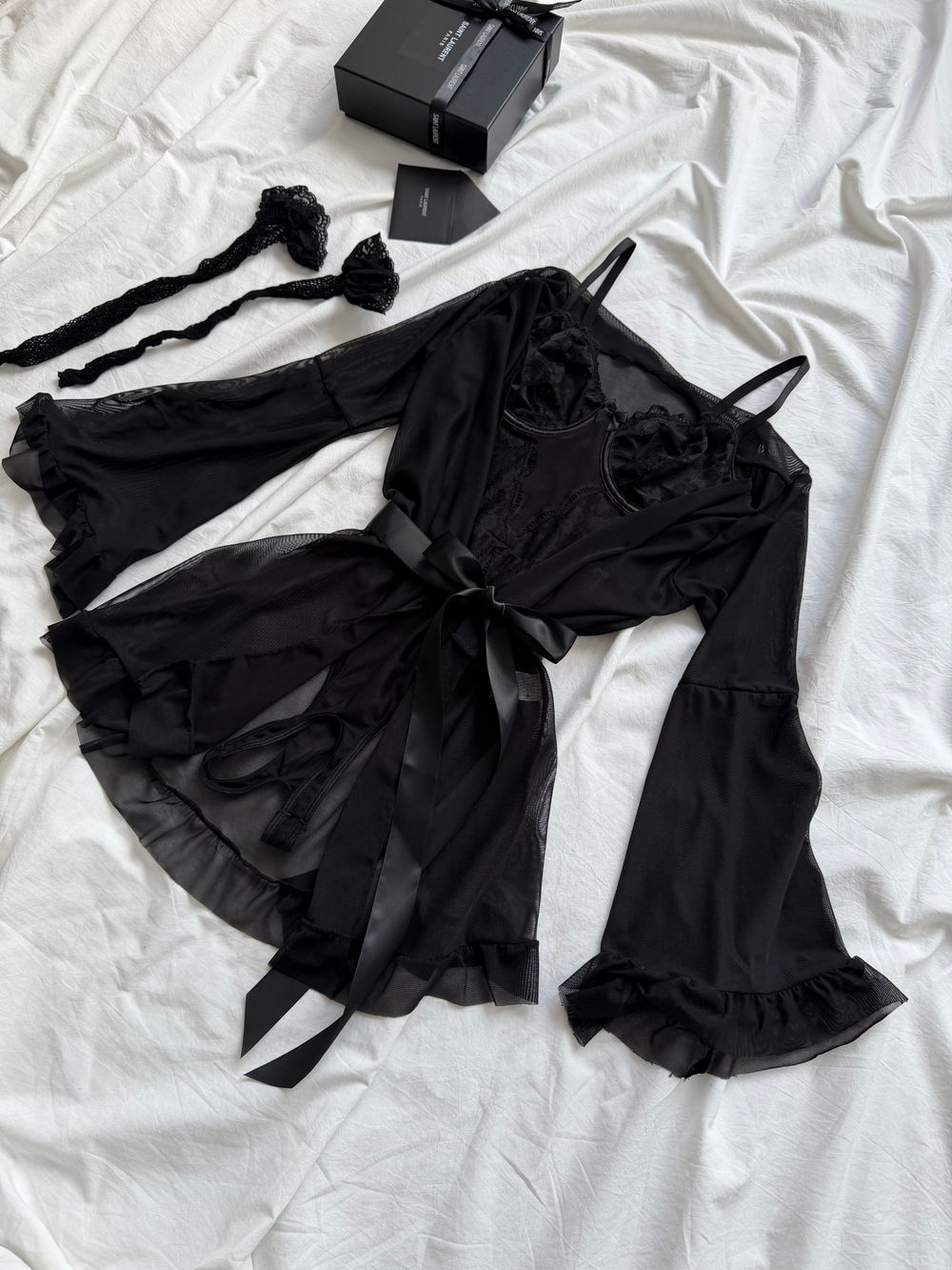 Боді+халат+панчохи