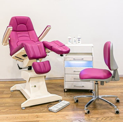 Педикюрно-косметологічне крісло fut-profi-3
