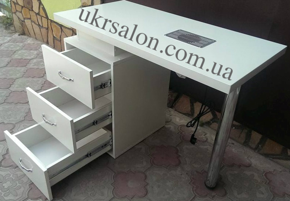 Маникюрный стол Paradiso