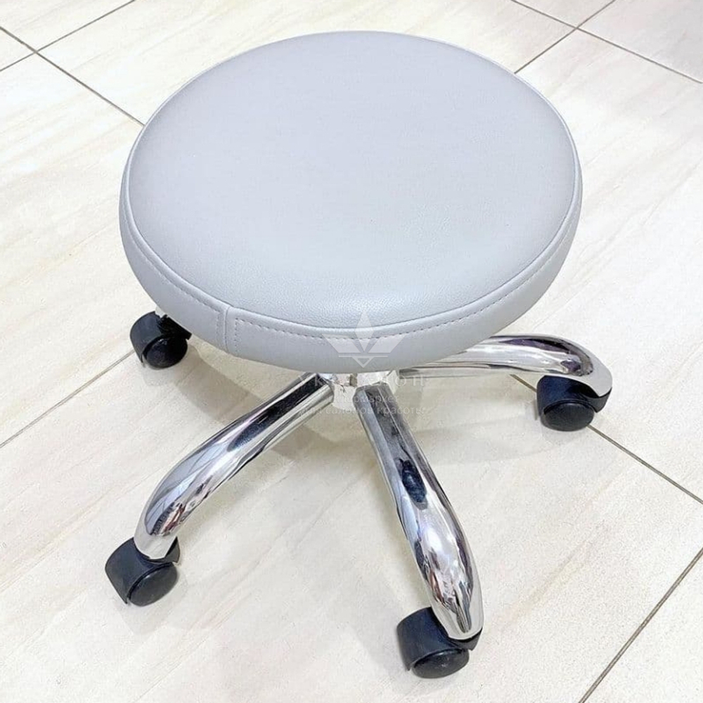 Стул мастера Бон для педикюра