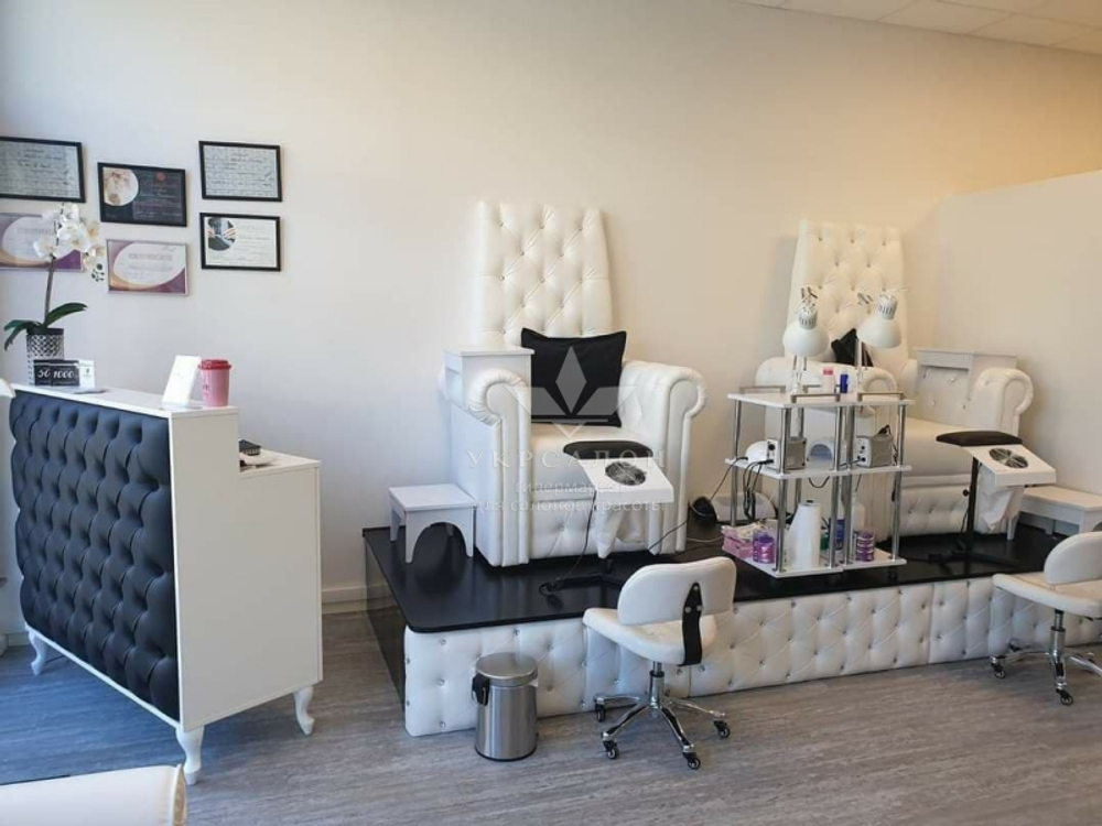 Педикюрно-косметологічна візок Проф