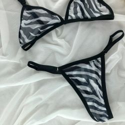 Комплект з принтом зебра