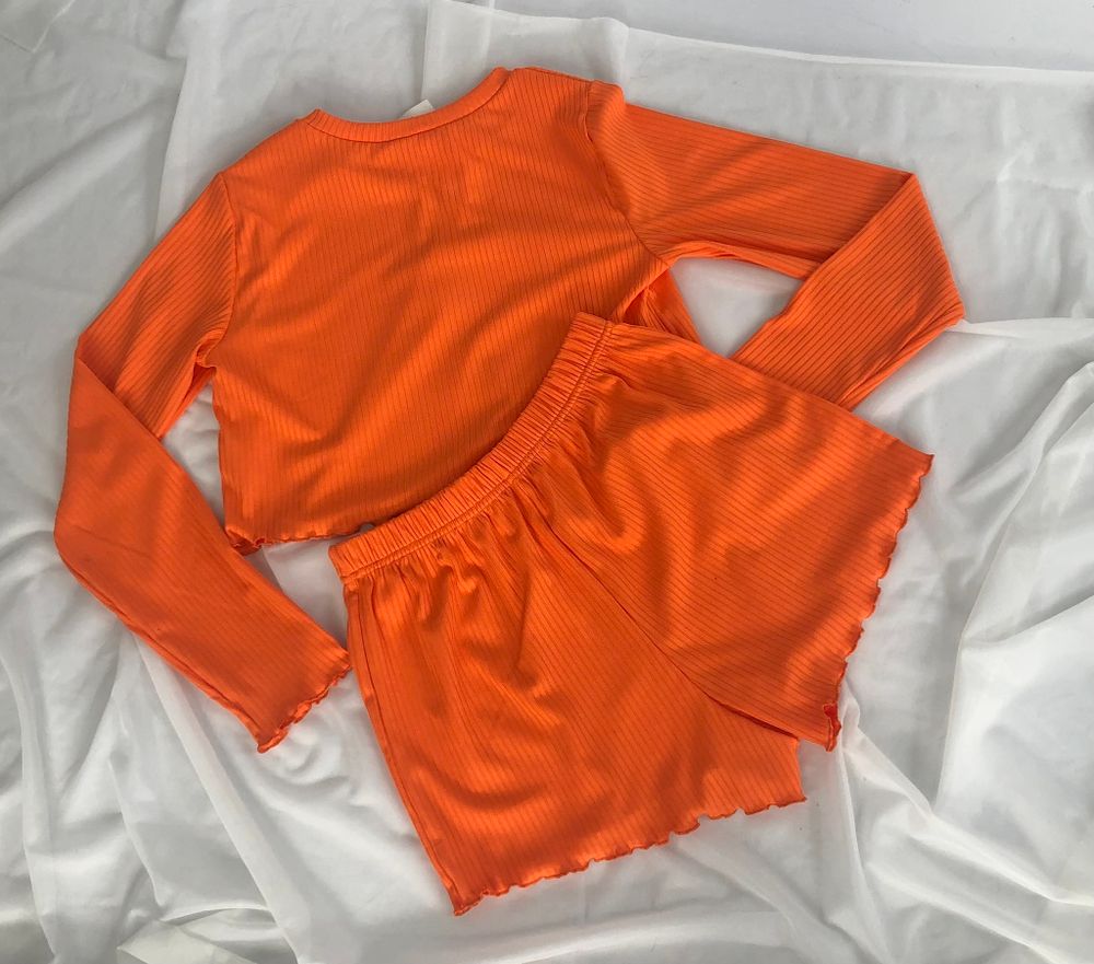 Піжама в рубчик