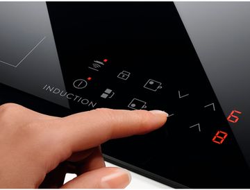 Варильна поверхня електрична ELECTROLUX IPE6440KXV