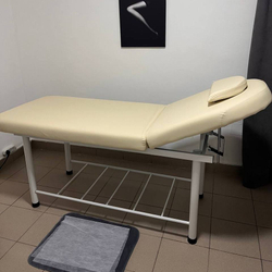 Стандартная косметологическая кушетка Soli бежевая