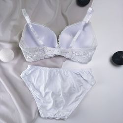 Нежный комплект белья