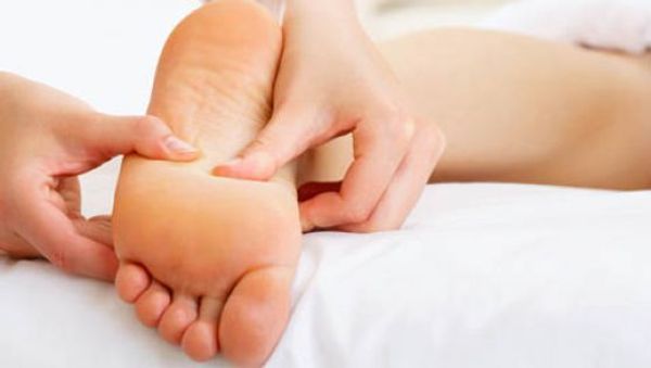 Способи самомасажу стоп і ніг