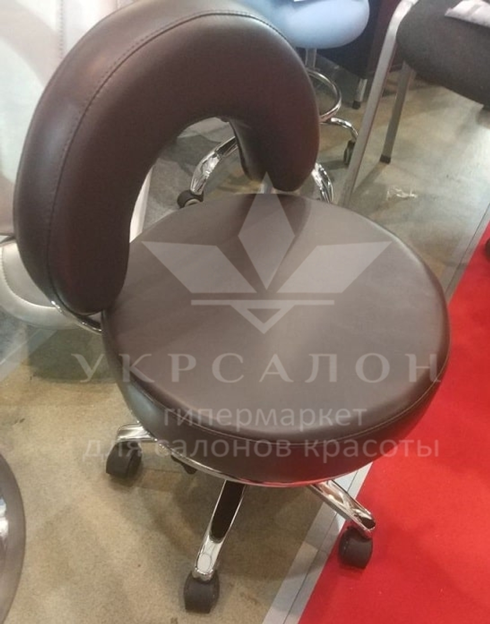 Стільчик майстра педикюру ZD-2118