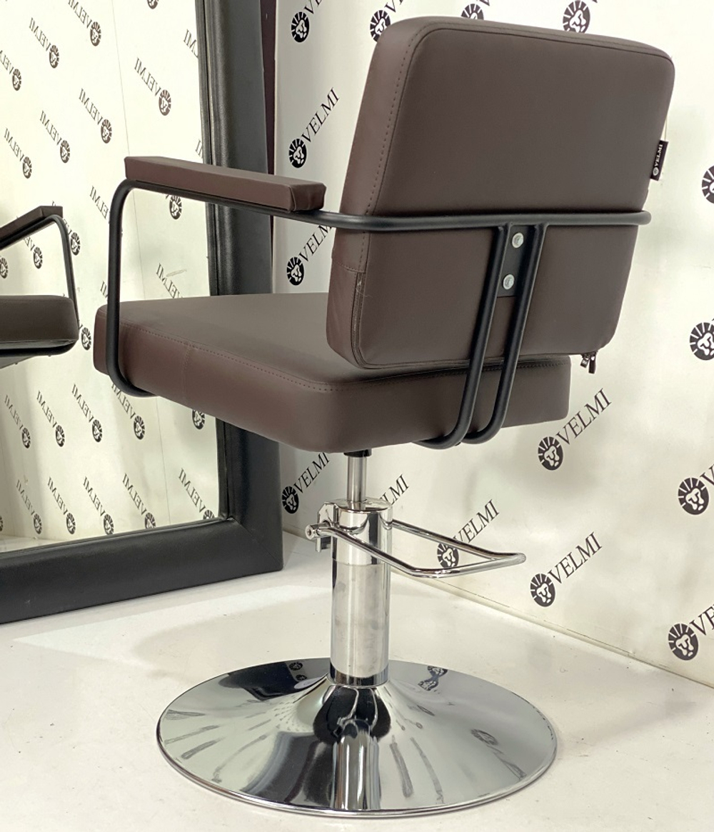 Перукарське крісло Enzo