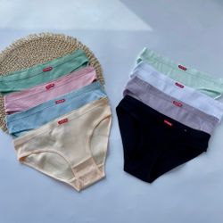 Сліпи з нашивкою по центру