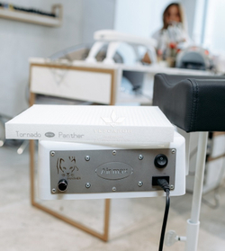 Педикюрная вытяжка Panther Air Max біла silver