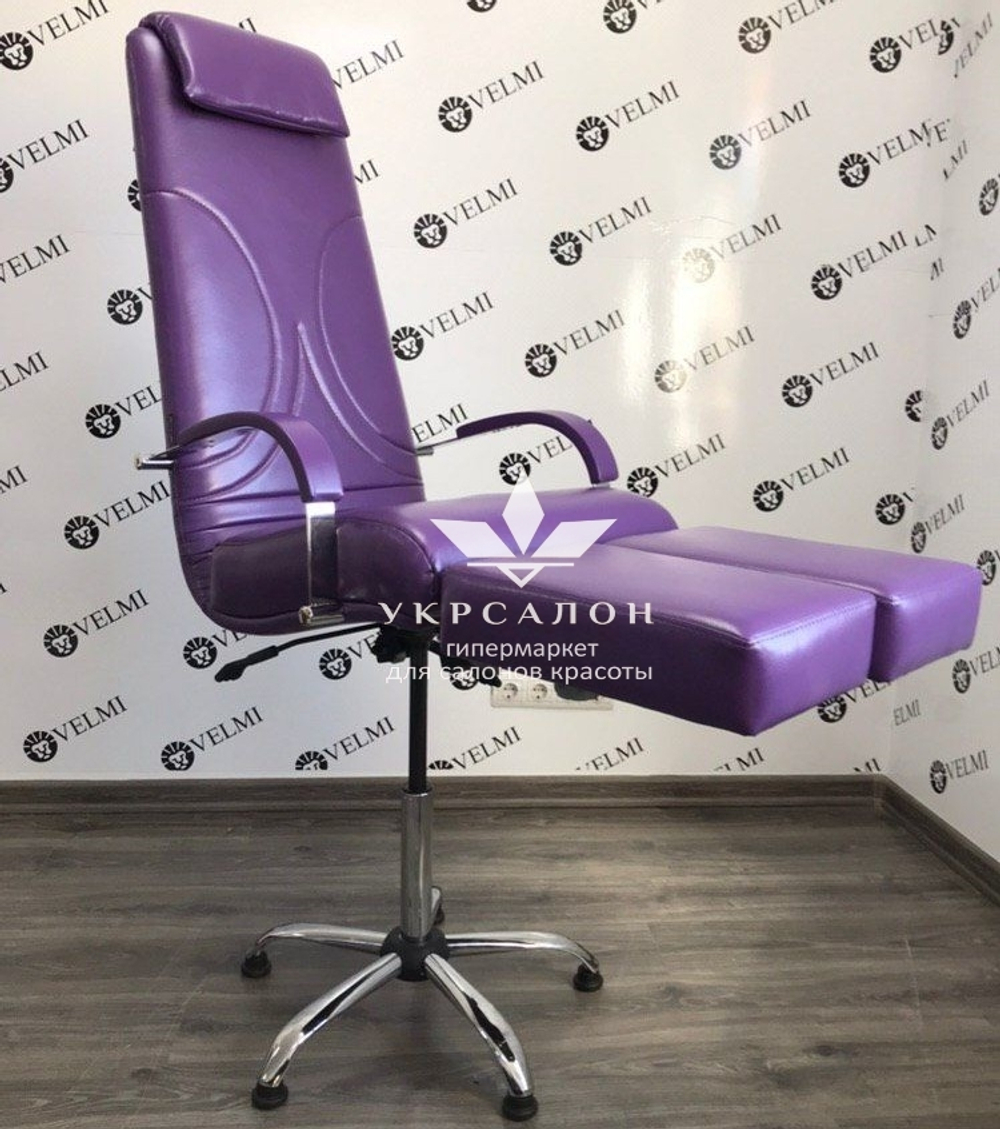 Крісло педикюрне Aramis Lux
