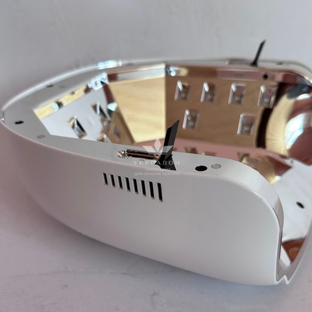 Лампа для маникюра Elis Pro One с вентилятором