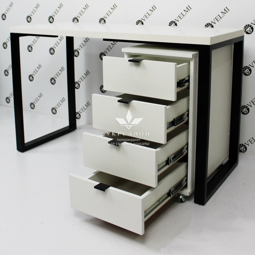 Манікюрний стіл Alaska