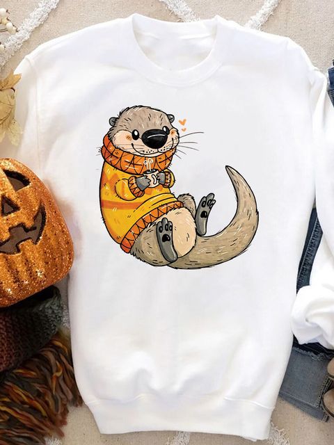 Свитшот женский белый Otter in a sweater Love&Live фото 1