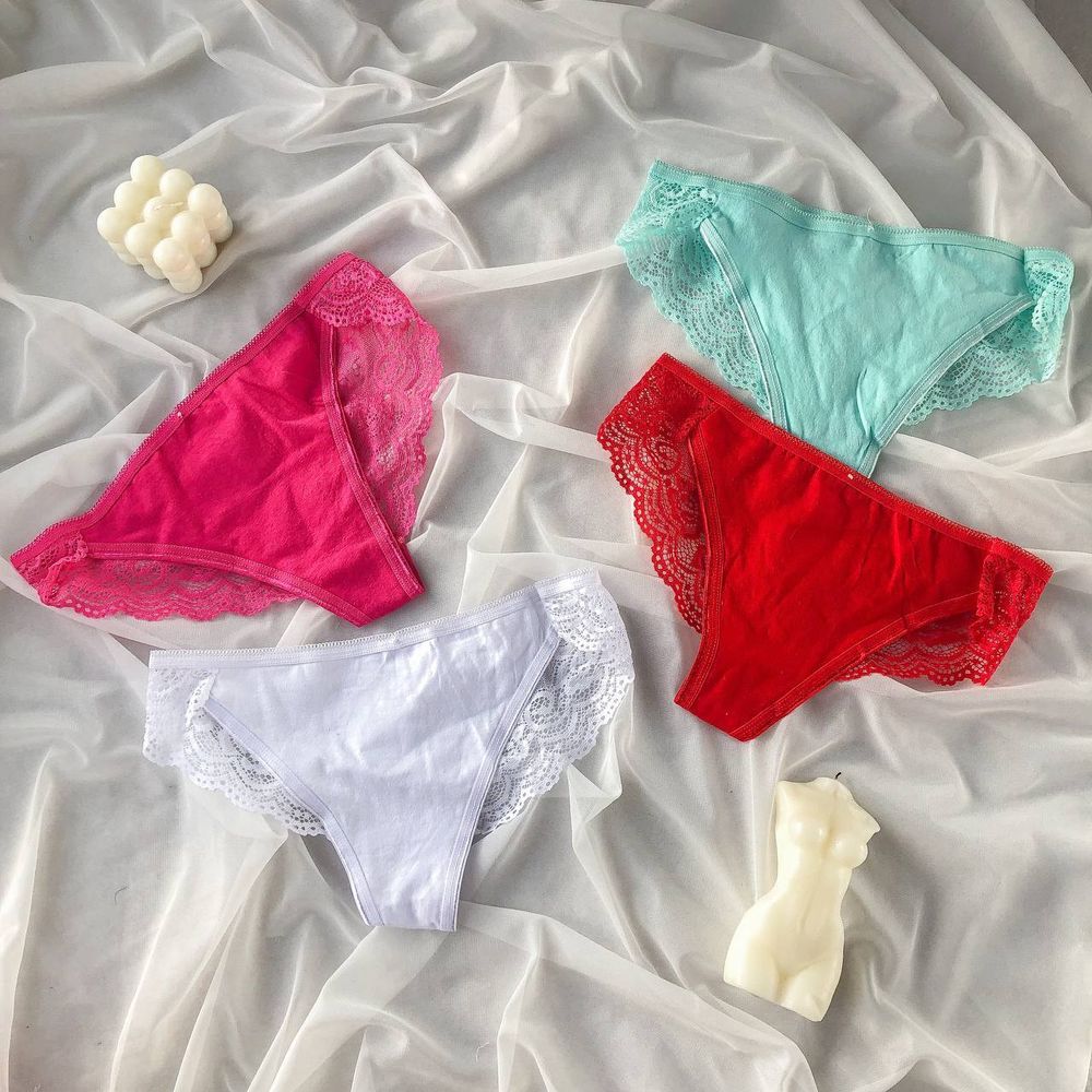 Американки з мереживом