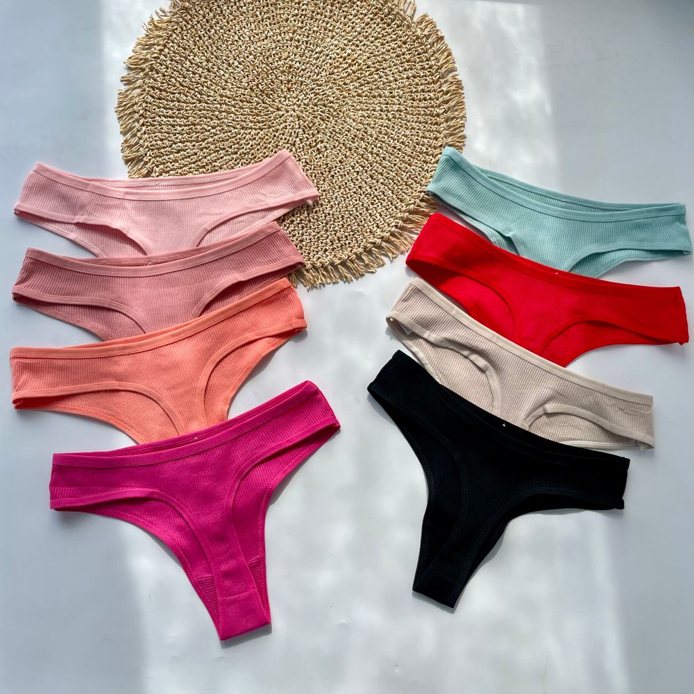 Базові стрінги в рубчик