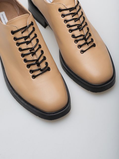 Туфлі шкіряні коричневого кольору на шнурках Katarina Ivanenko