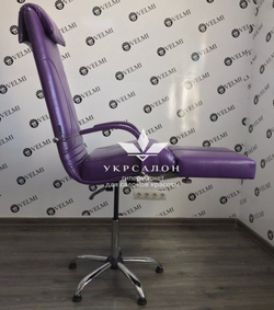 Крісло педикюрне Aramis Lux