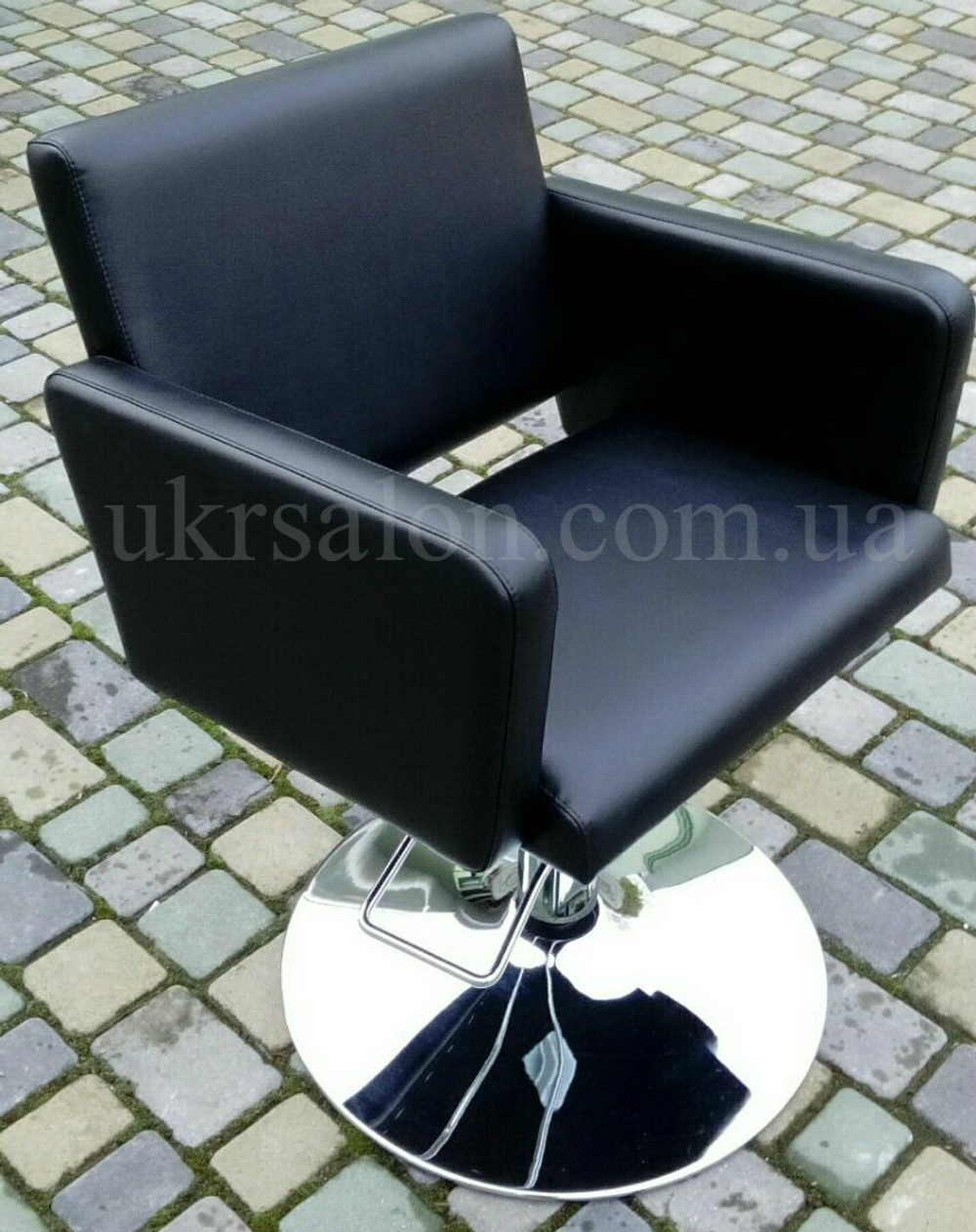 Парикмахерское кресло Amadeo