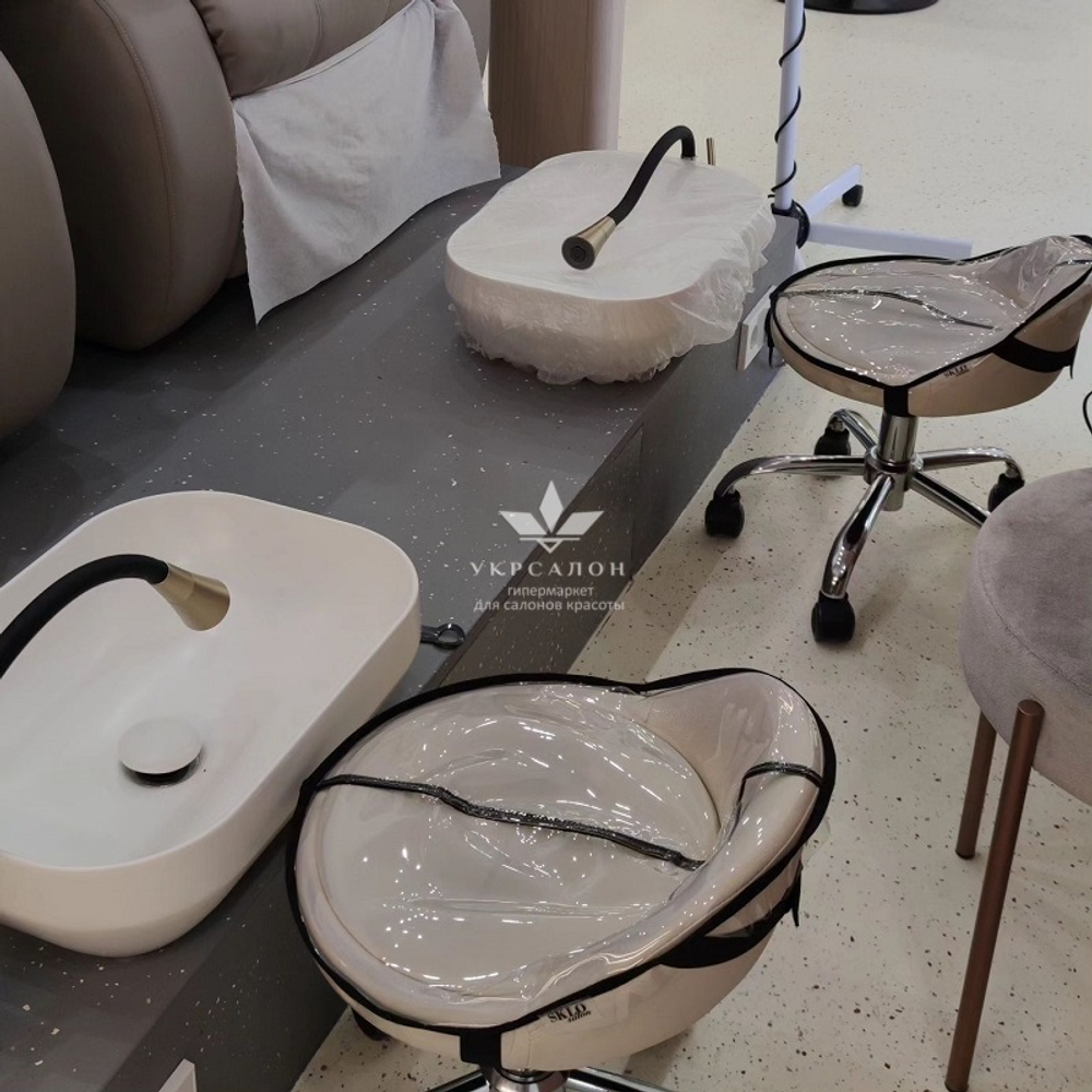 Захисний чохол для стільця майстра 348