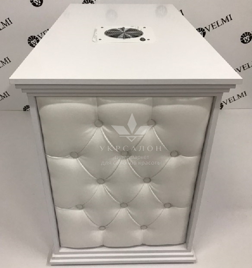 Манікюрний стіл Queen