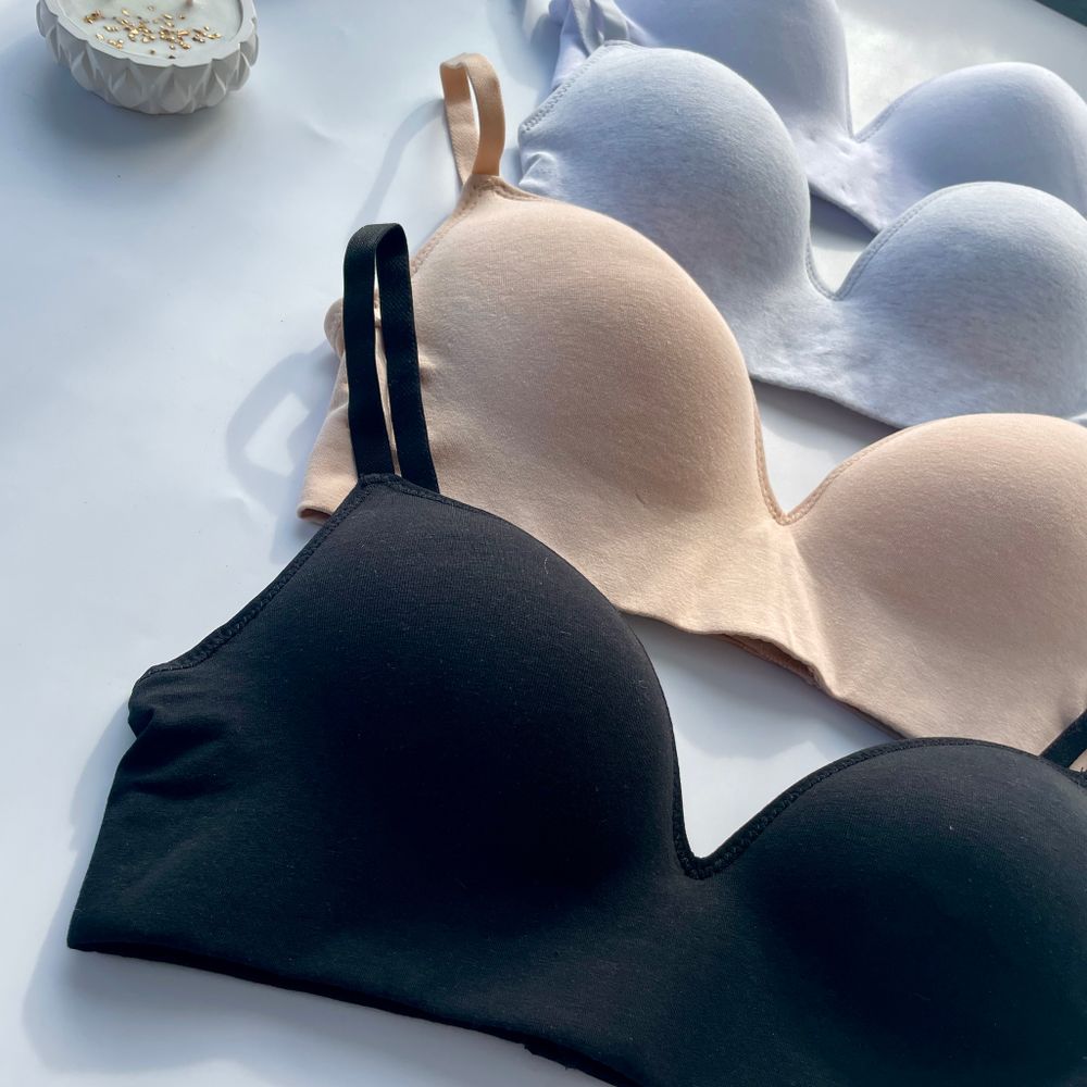 гладенький топ-бюст