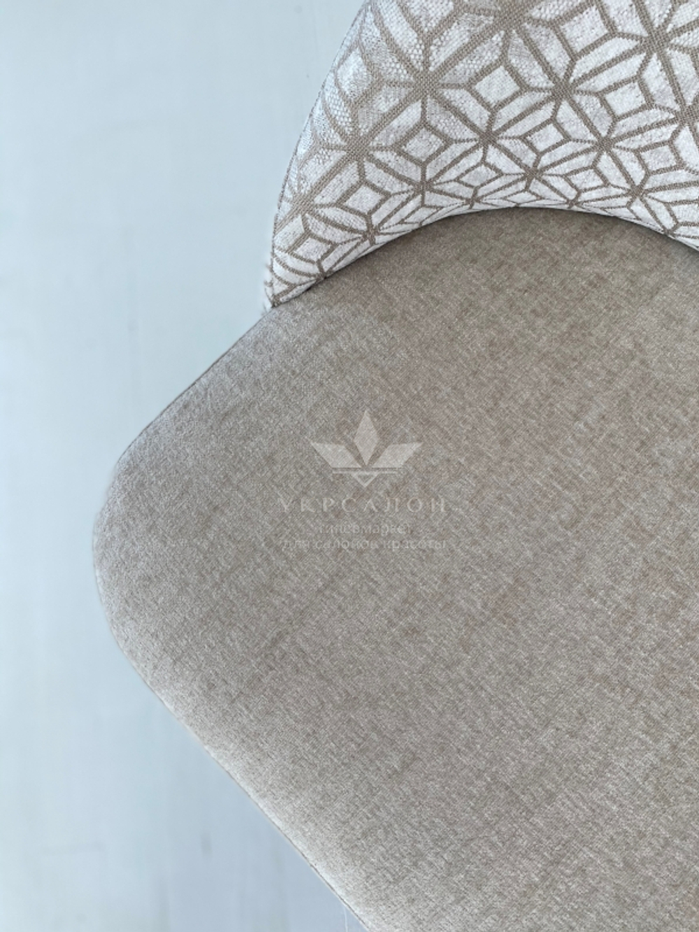 Универсальный стул Leche