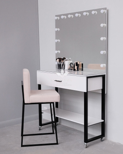 Робоче місце перукаря Capri