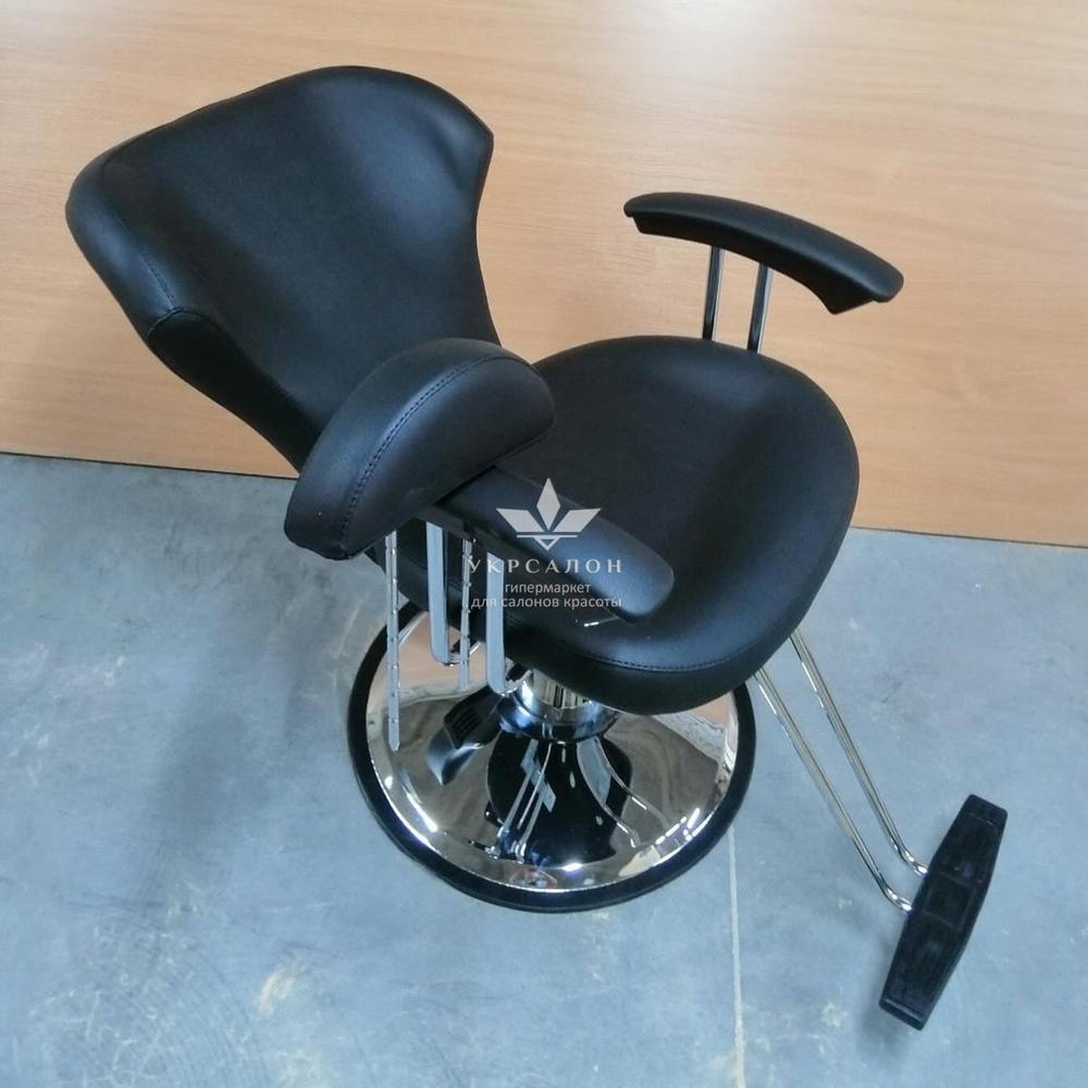 Универсальное кресло клиента Lorentso