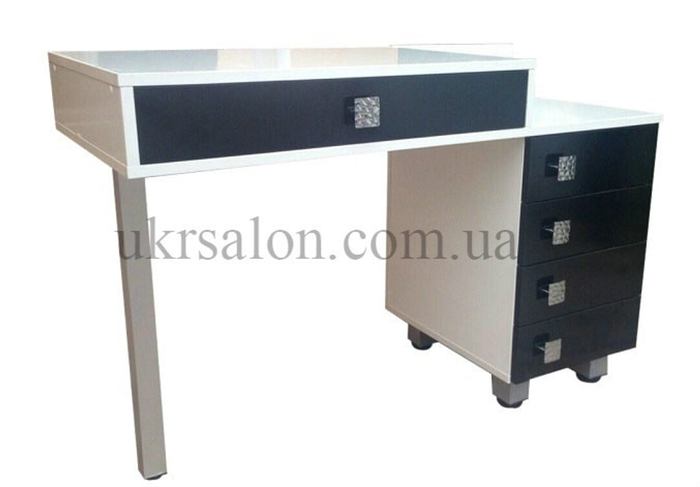 Маникюрный стол Continental