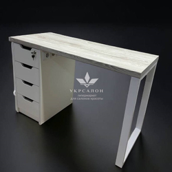 Маникюрный стол Mark SM-100 с металлической ножкой