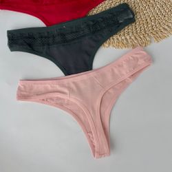 Гладенькі стрінги з вставкою сіточка