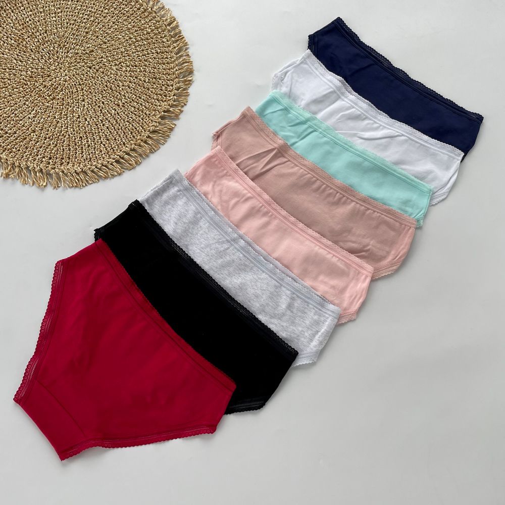 Гладенькі сліпи з мереживною окантовкою