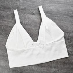 Топ с расстегивающейся молнией спереди