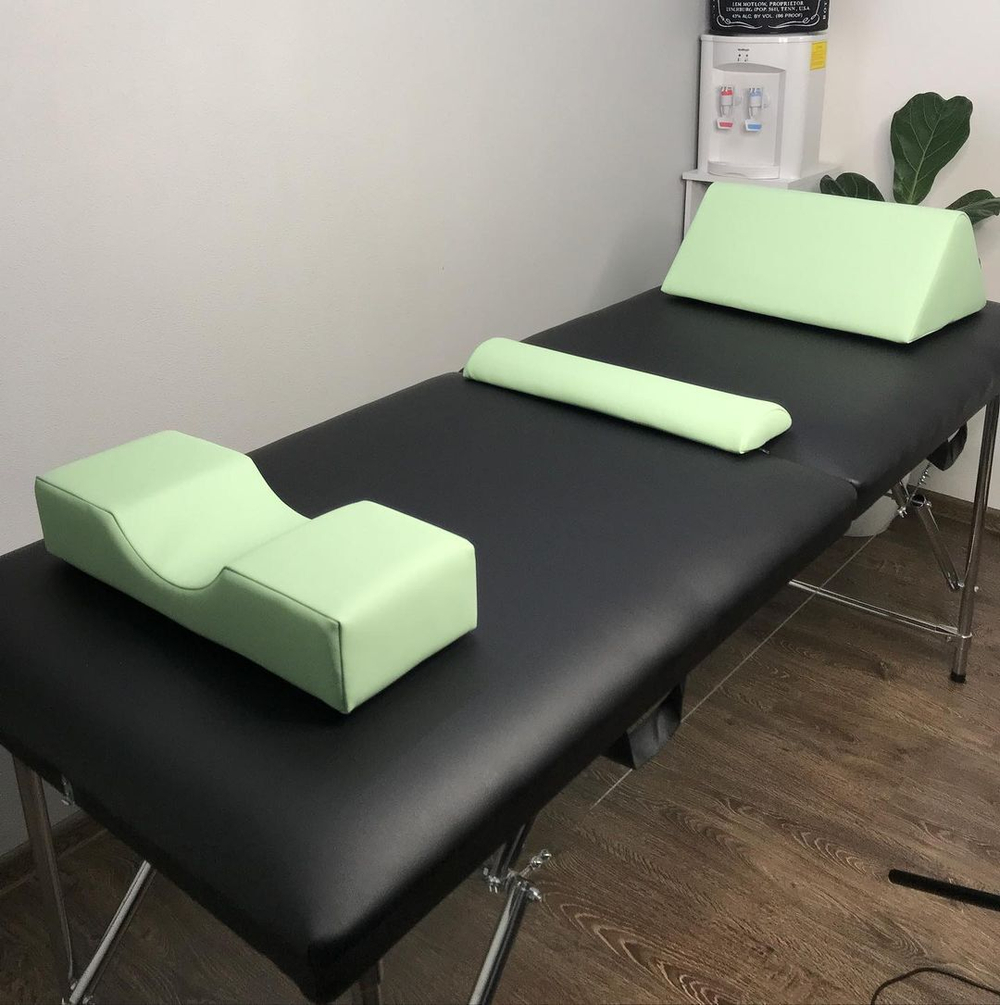 Комплект із трьох подушок для нарощування вій